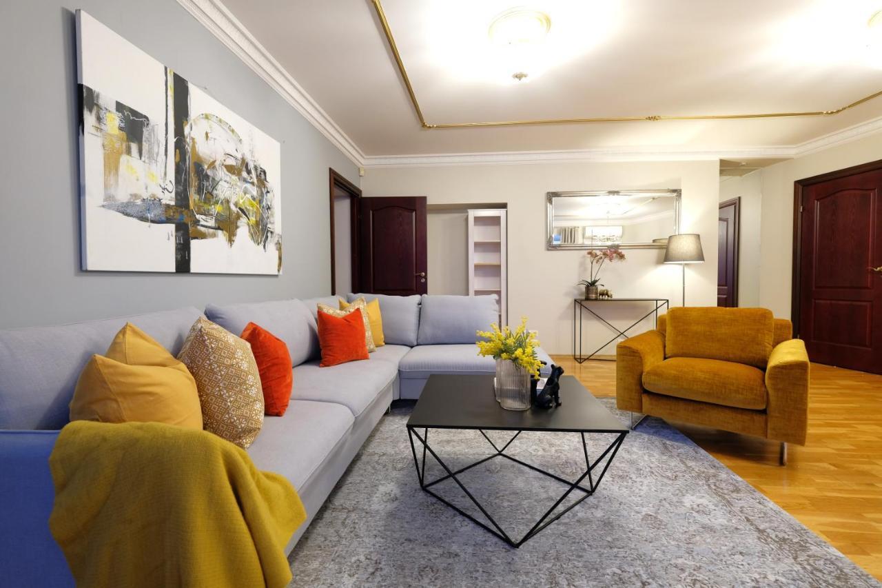 Tallinn City Apartments - 2 Bedroom On Old Town Main Street Viru Екстер'єр фото